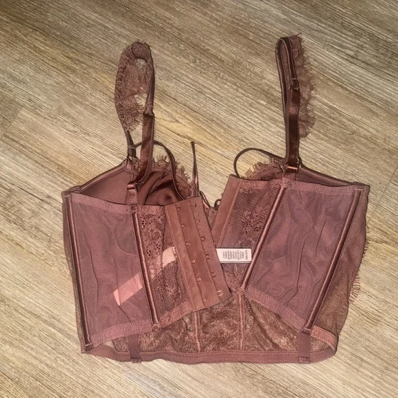 Victoria's Secret Lace Longline Bustier Bralette in Dusty Mauve - Picture 3 of 3